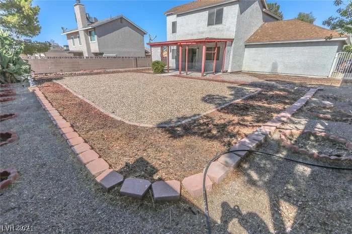 814 Crabapple, Henderson, NV 89002
