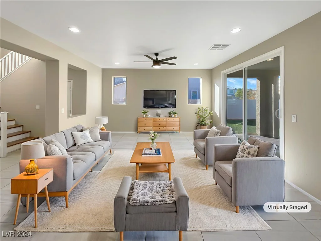 320 Slaters Glen, North Las Vegas, NV 89084