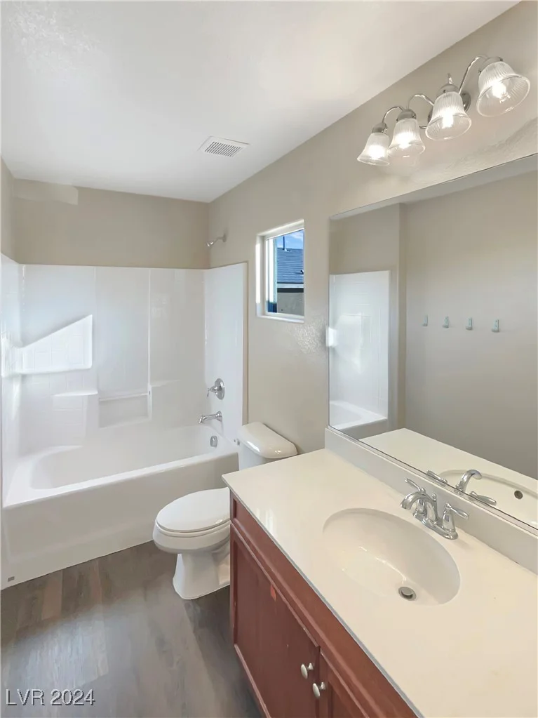 320 Slaters Glen, North Las Vegas, NV 89084