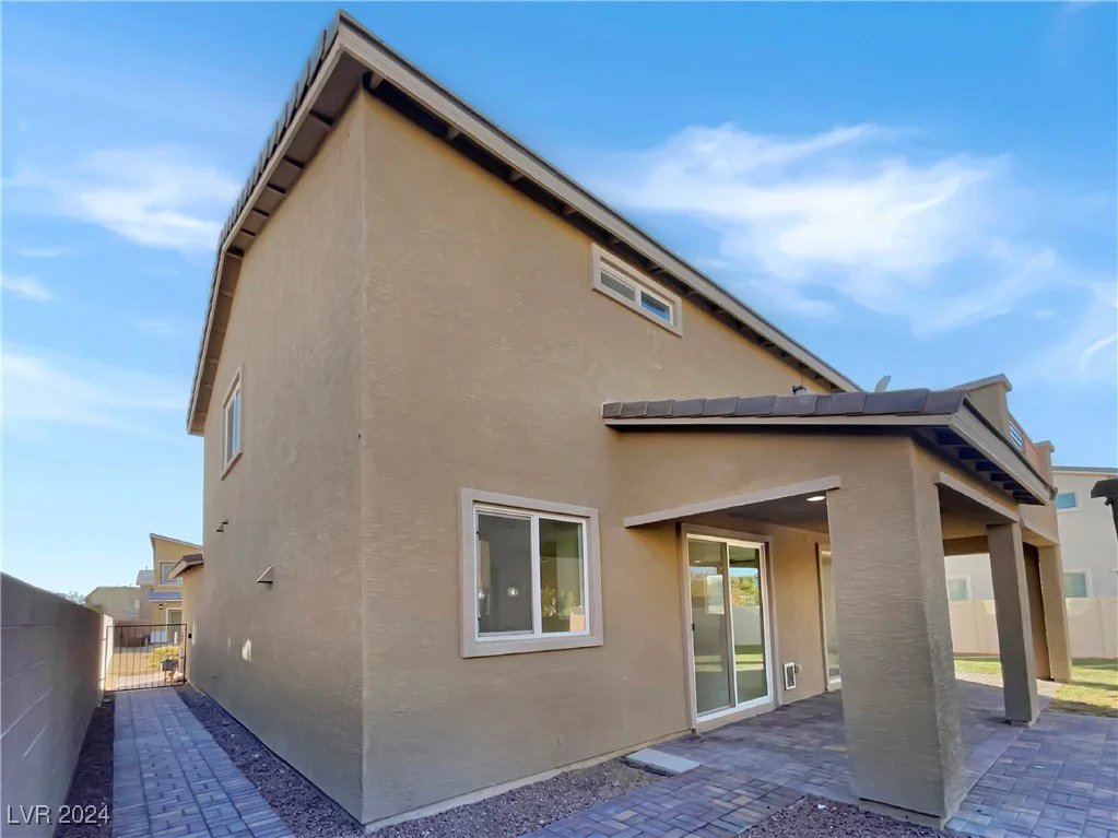 320 Slaters Glen, North Las Vegas, NV 89084