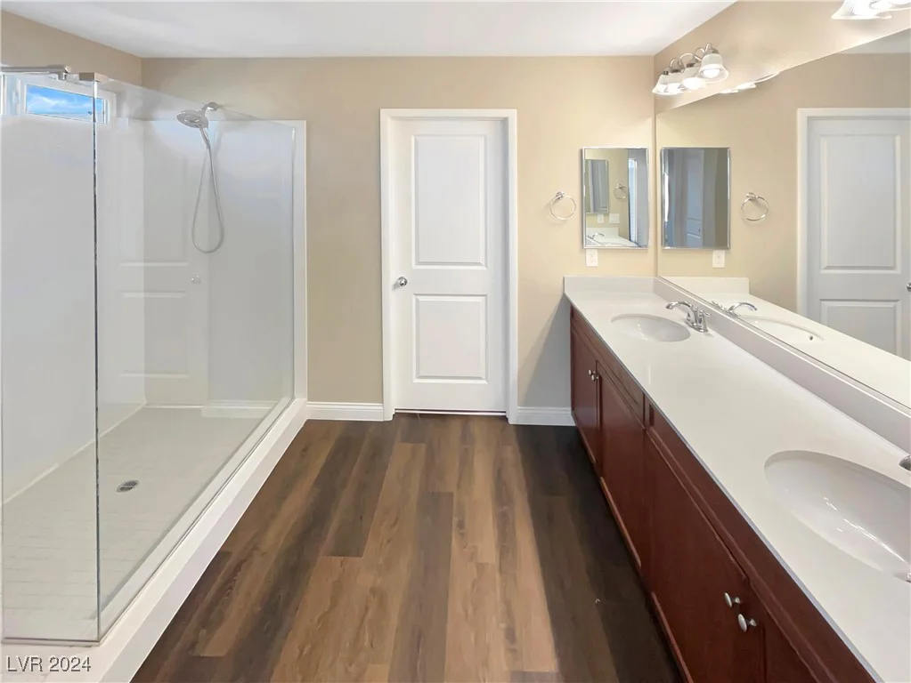 320 Slaters Glen, North Las Vegas, NV 89084