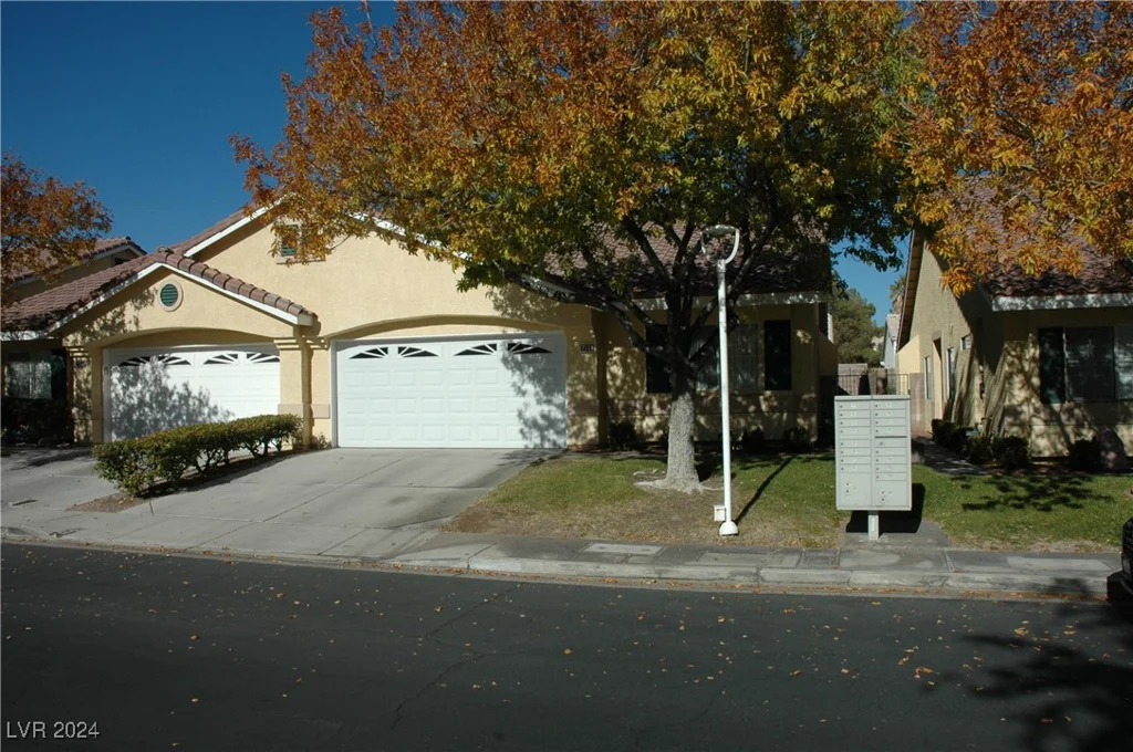 6408 Sundown Heights, Las Vegas, NV 89130