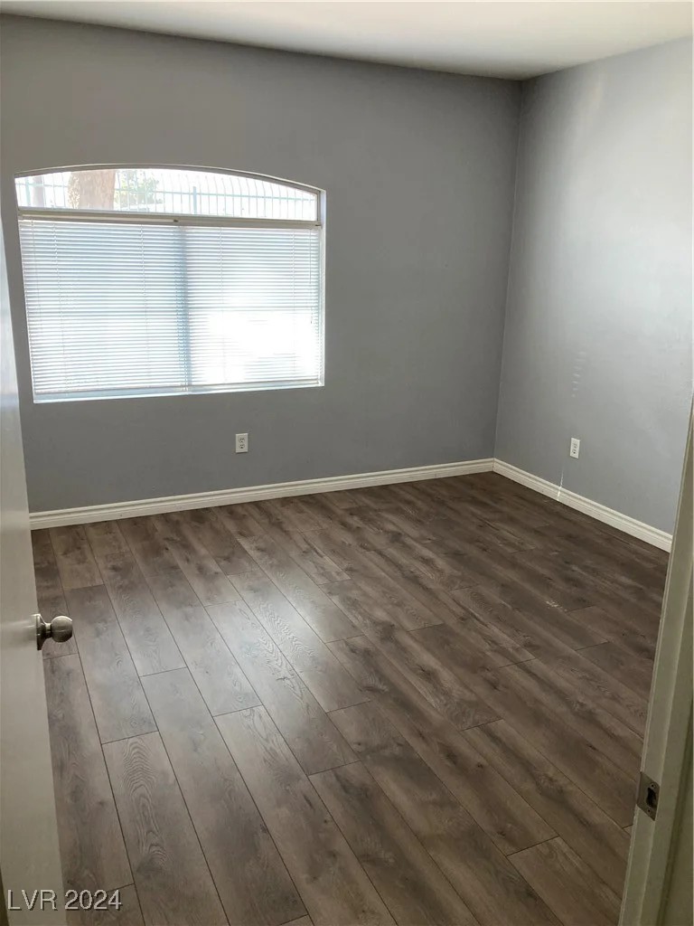 5415 Harmon, Las Vegas, NV 89103