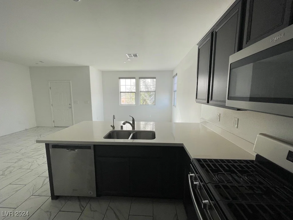 447 Filaree, Henderson, NV 89015