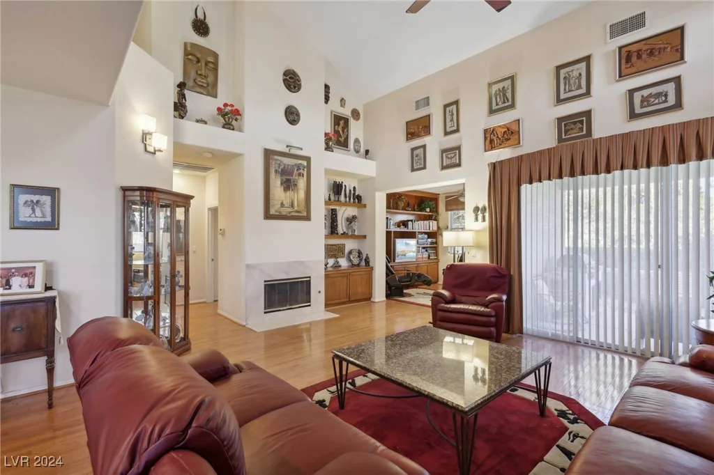 9900 Summer Ash, Las Vegas, NV 89134