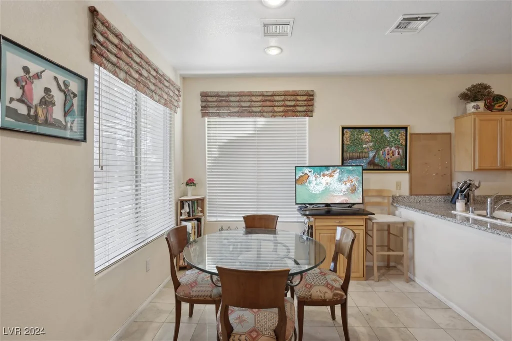 9900 Summer Ash, Las Vegas, NV 89134