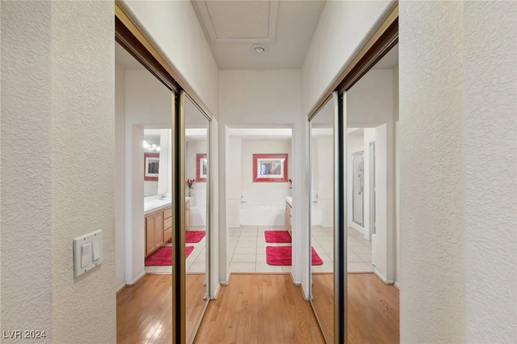 9900 Summer Ash, Las Vegas, NV 89134