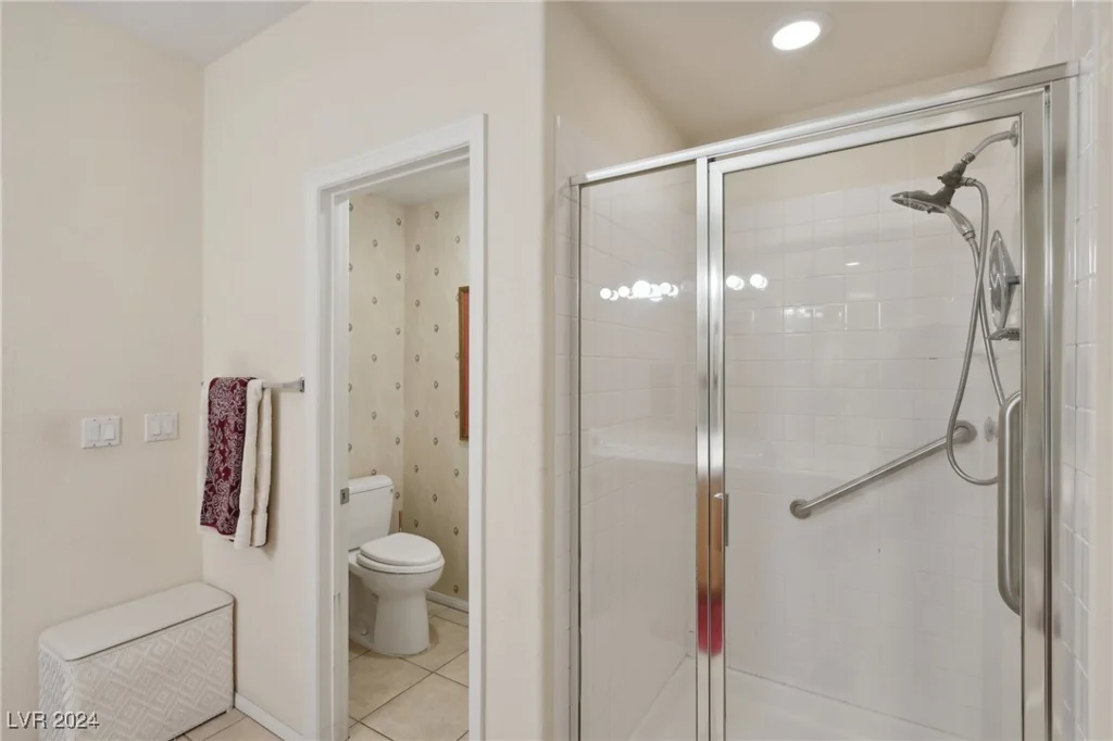 9900 Summer Ash, Las Vegas, NV 89134