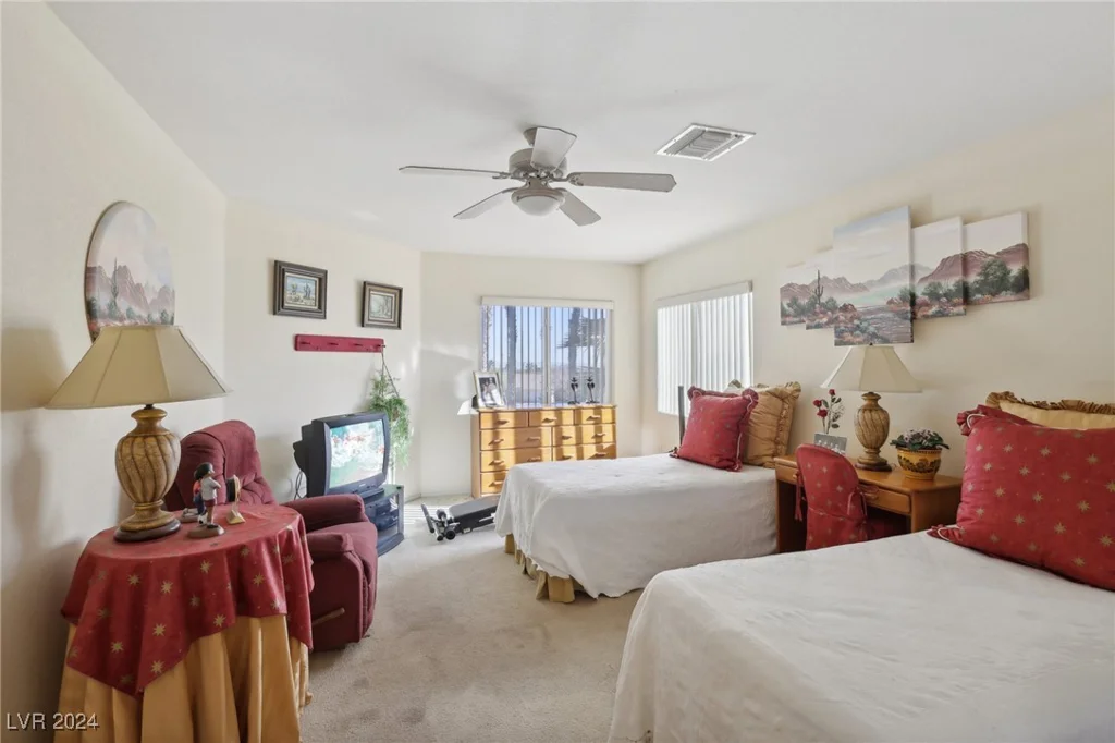 9900 Summer Ash, Las Vegas, NV 89134