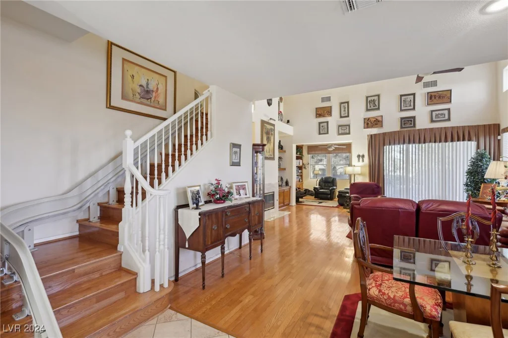 9900 Summer Ash, Las Vegas, NV 89134