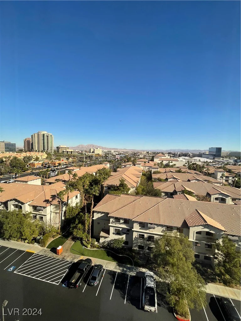 211 Flamingo, Las Vegas, NV 89169