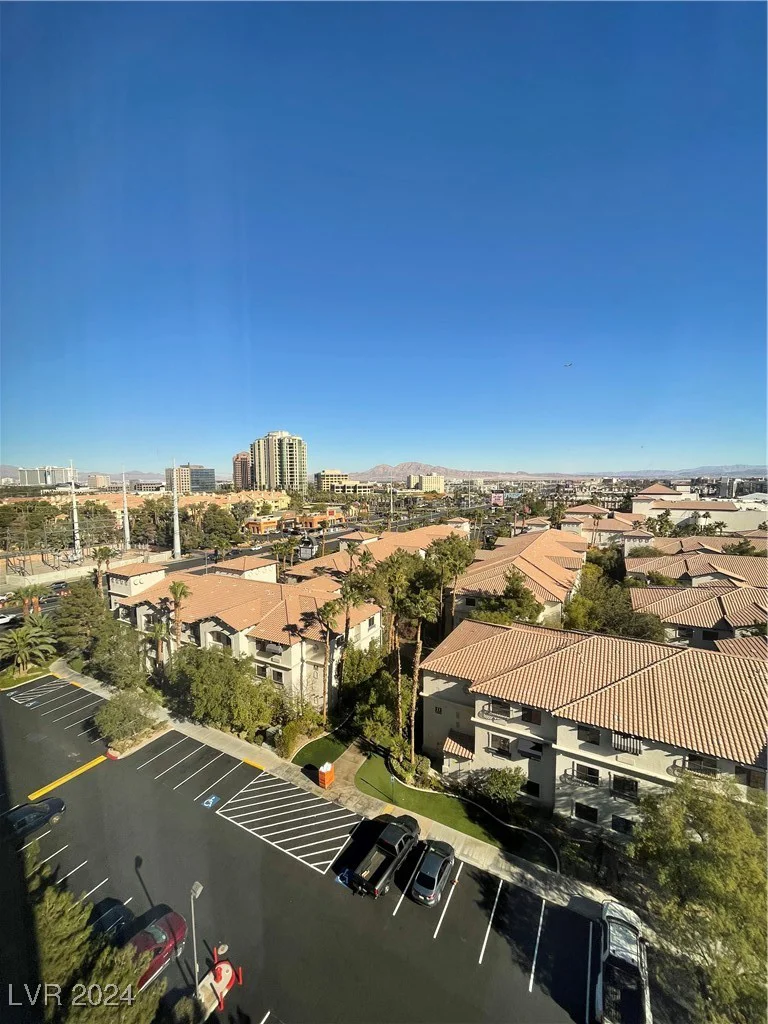 211 Flamingo, Las Vegas, NV 89169