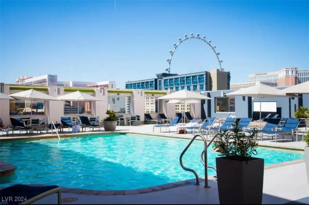 211 Flamingo, Las Vegas, NV 89169