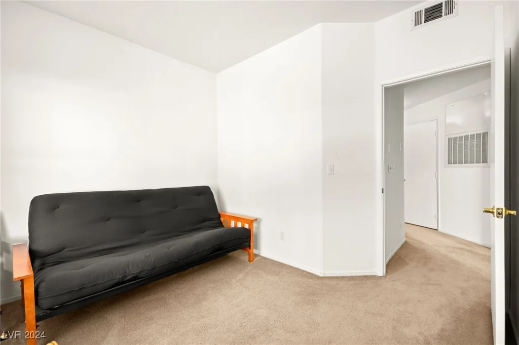 5125 Reno, Las Vegas, NV 89118