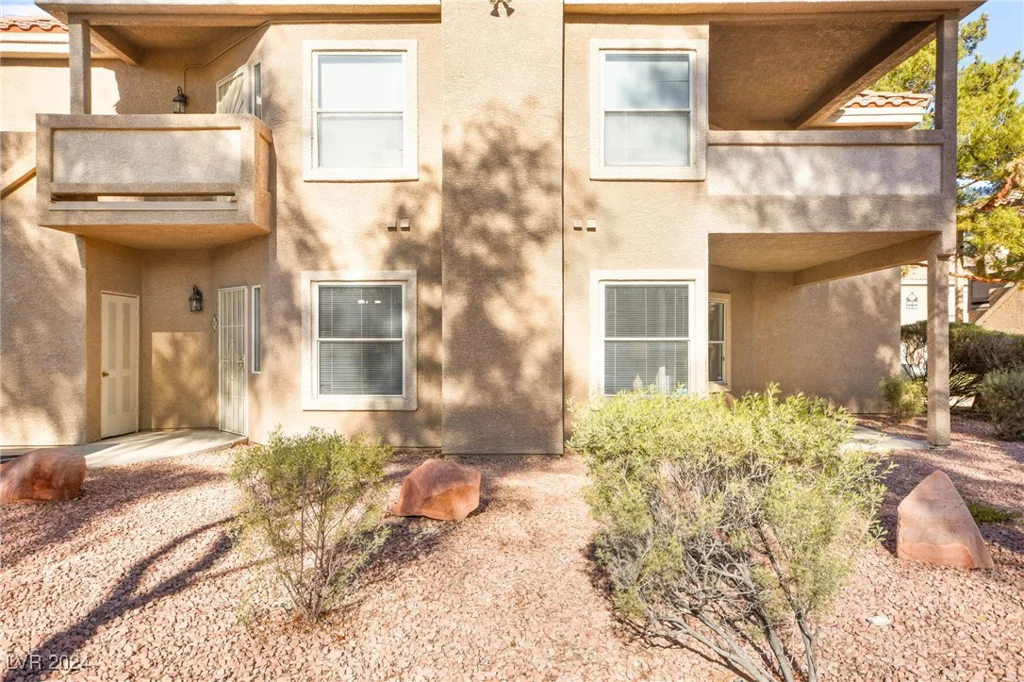 5125 Reno, Las Vegas, NV 89118