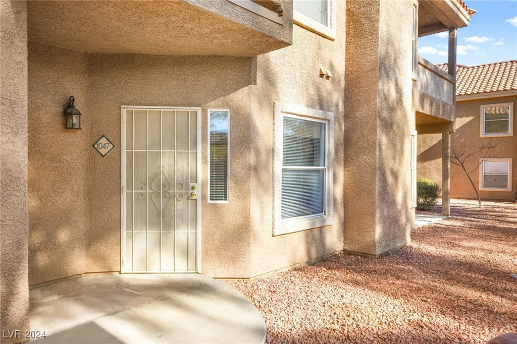 5125 Reno, Las Vegas, NV 89118