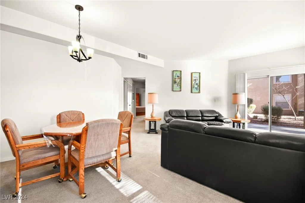 5125 Reno, Las Vegas, NV 89118