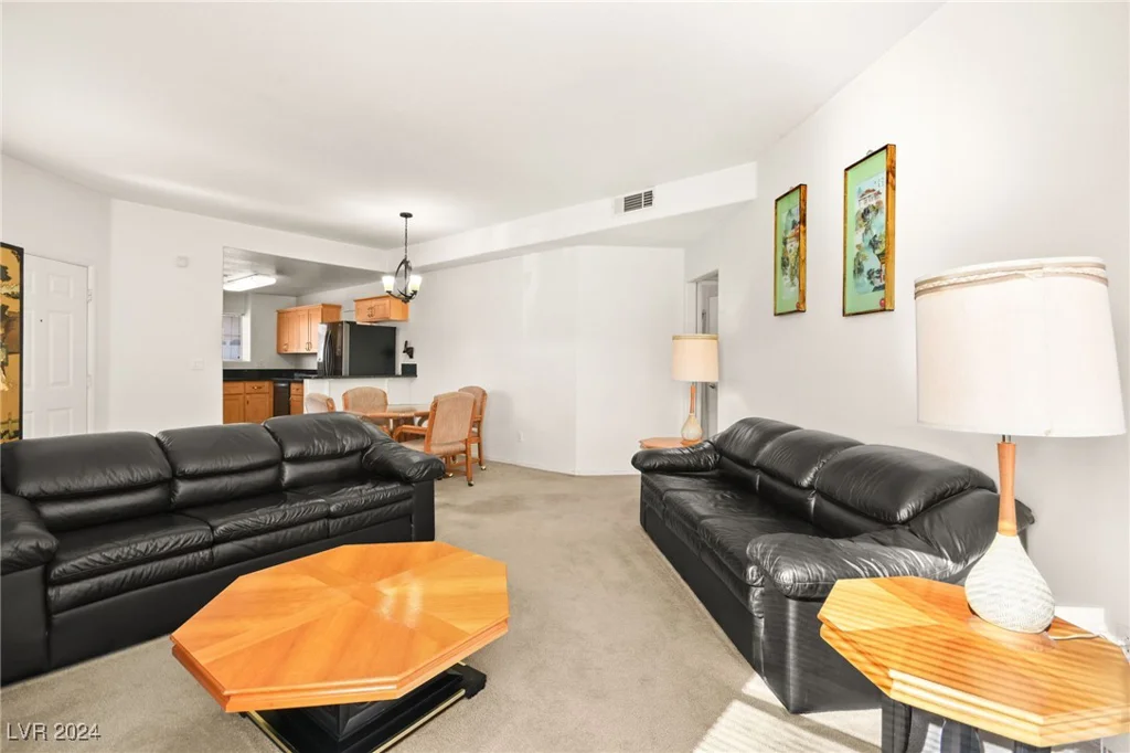 5125 Reno, Las Vegas, NV 89118