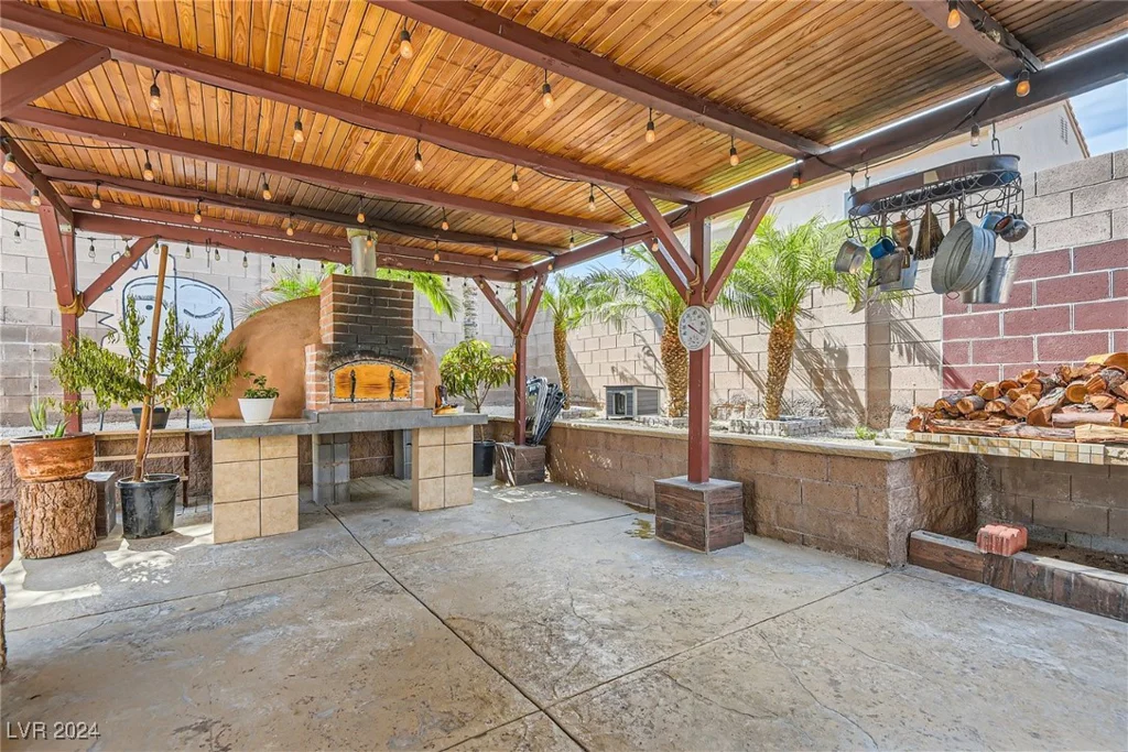 8081 Villa Pulido, Las Vegas, NV 89131