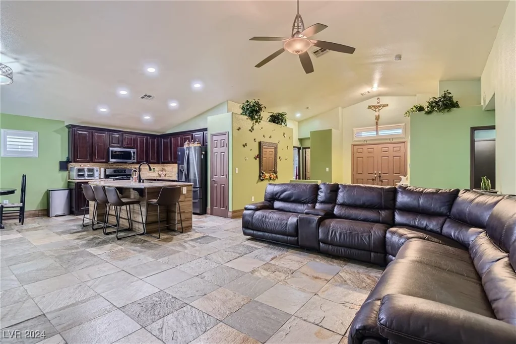8081 Villa Pulido, Las Vegas, NV 89131