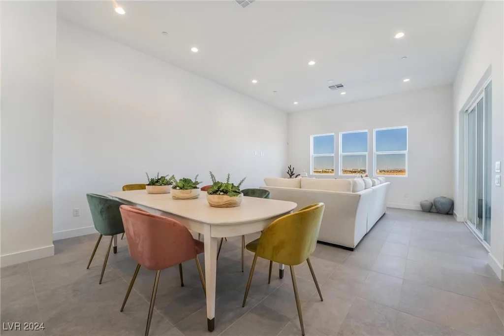 2486 Indigo Mountain, Henderson, NV 89044