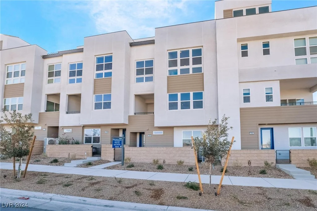 2486 Indigo Mountain, Henderson, NV 89044