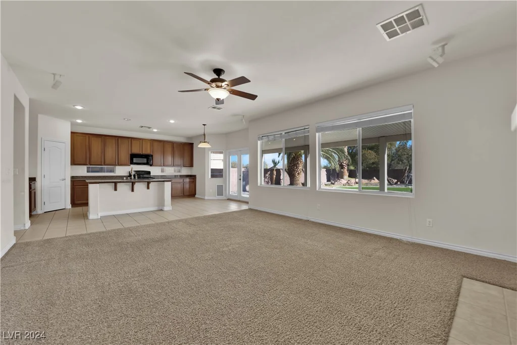 5484 Oatfield, North Las Vegas, NV 89081