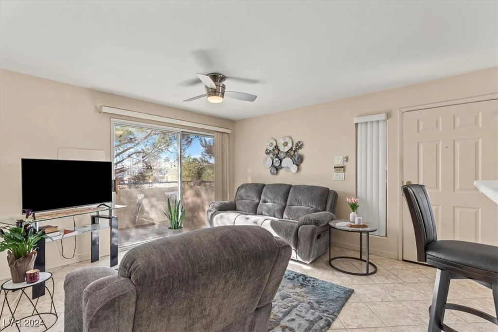 3425 Russell, Las Vegas, NV 89120