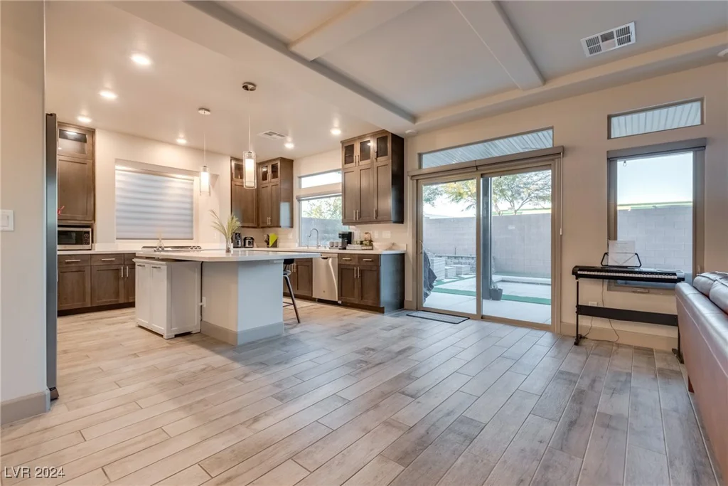 6836 Vista Roma, Las Vegas, NV 89139