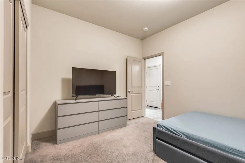 6836 Vista Roma, Las Vegas, NV 89139