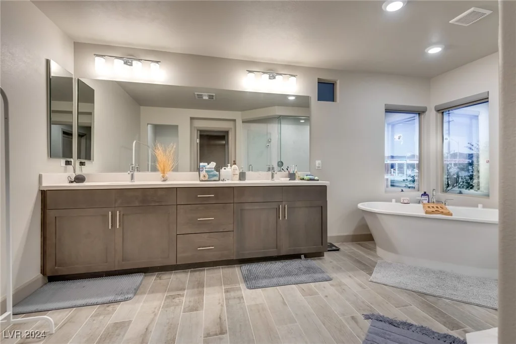 6836 Vista Roma, Las Vegas, NV 89139