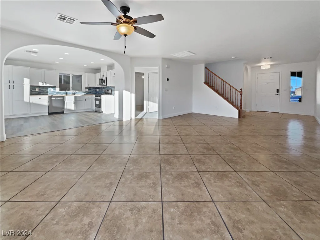 8873 Stallings, Las Vegas, NV 89148