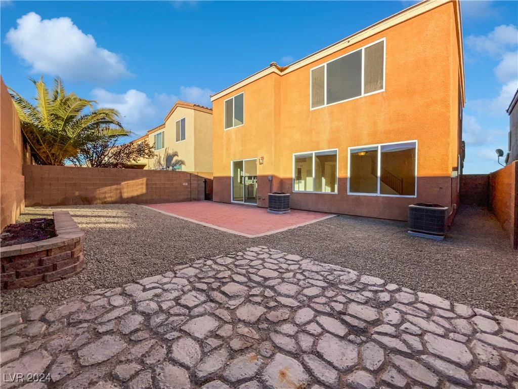 8873 Stallings, Las Vegas, NV 89148