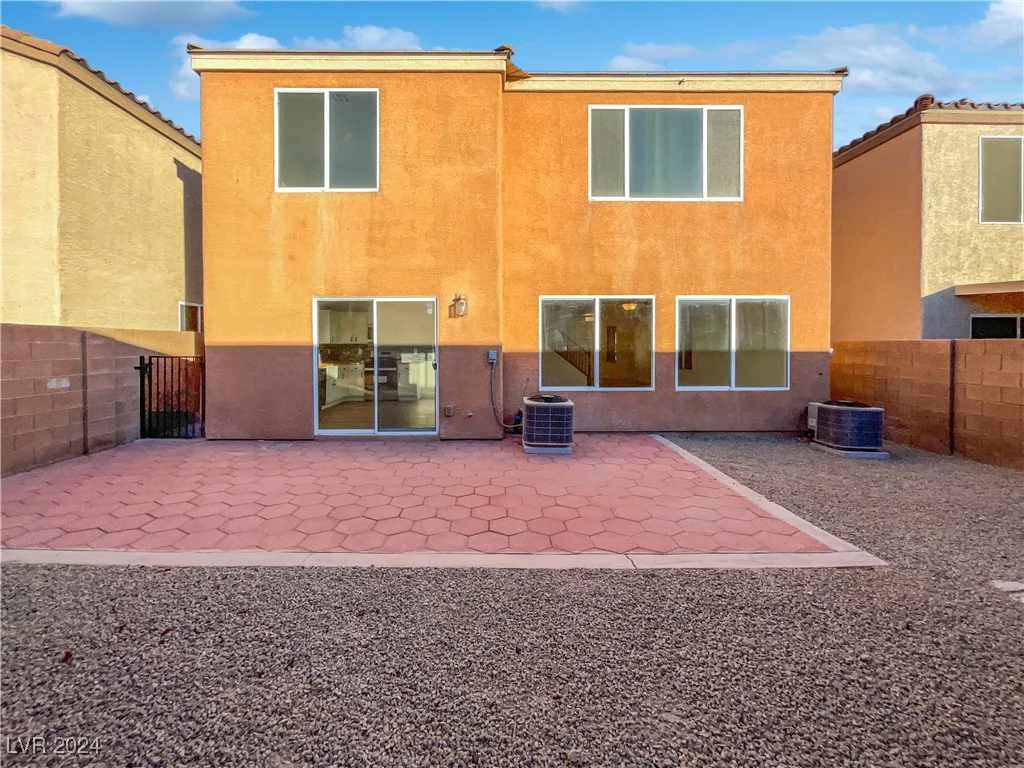 8873 Stallings, Las Vegas, NV 89148
