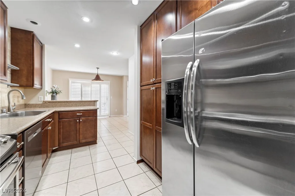 8405 Sewards Bluff, Las Vegas, NV 89129