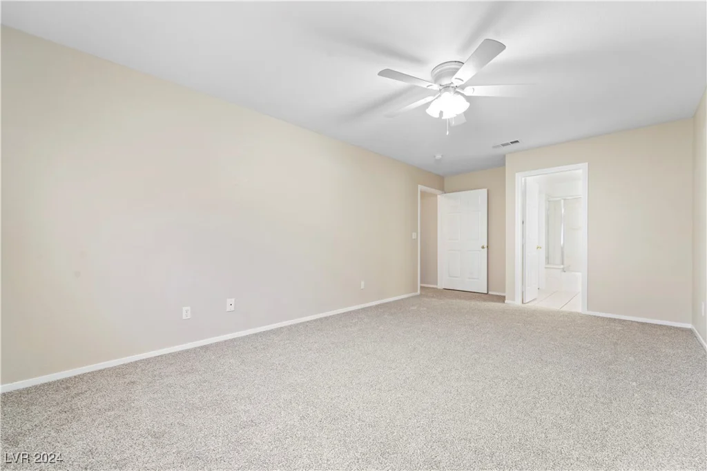 8405 Sewards Bluff, Las Vegas, NV 89129