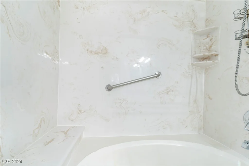 8405 Sewards Bluff, Las Vegas, NV 89129