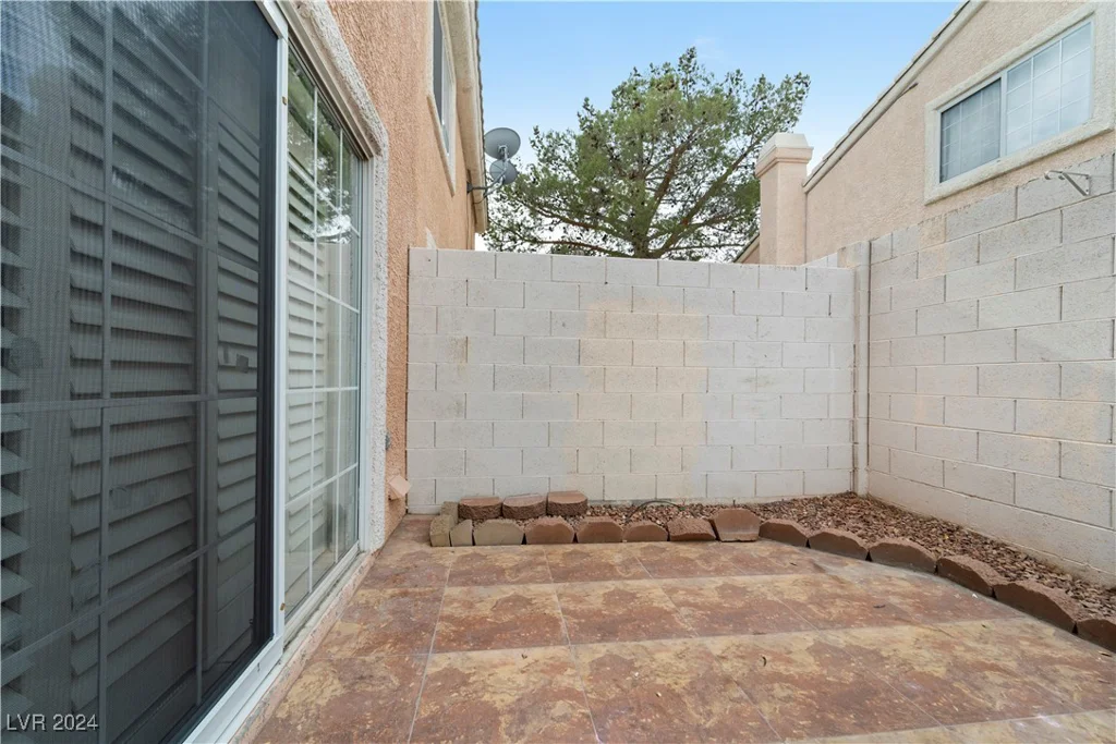 8405 Sewards Bluff, Las Vegas, NV 89129