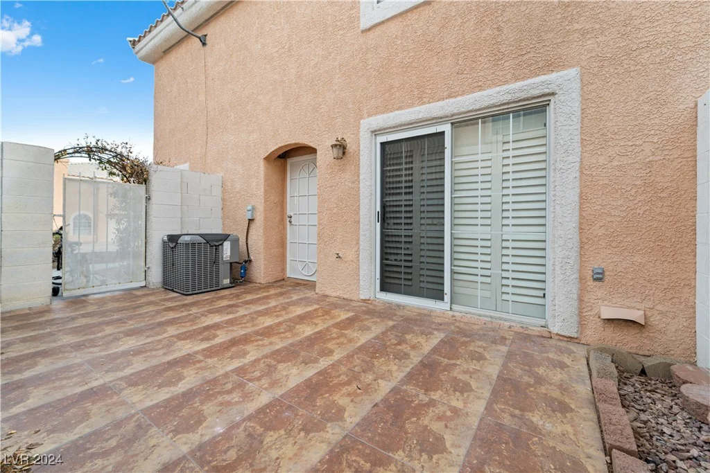 8405 Sewards Bluff, Las Vegas, NV 89129