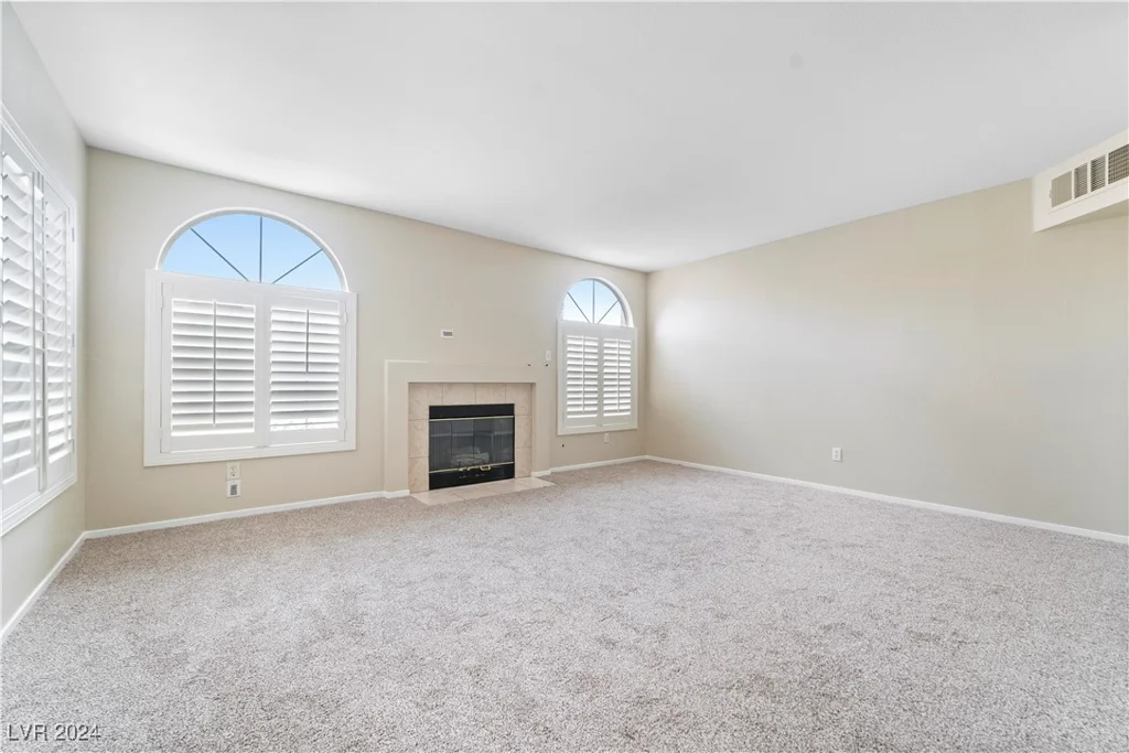 8405 Sewards Bluff, Las Vegas, NV 89129