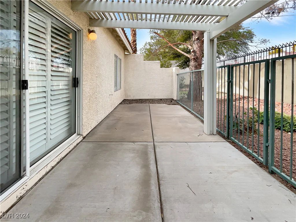 5998 Greenery View, Las Vegas, NV 89118