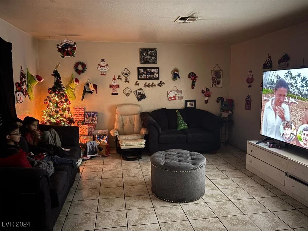 4705 Lucite, Las Vegas, NV 89115