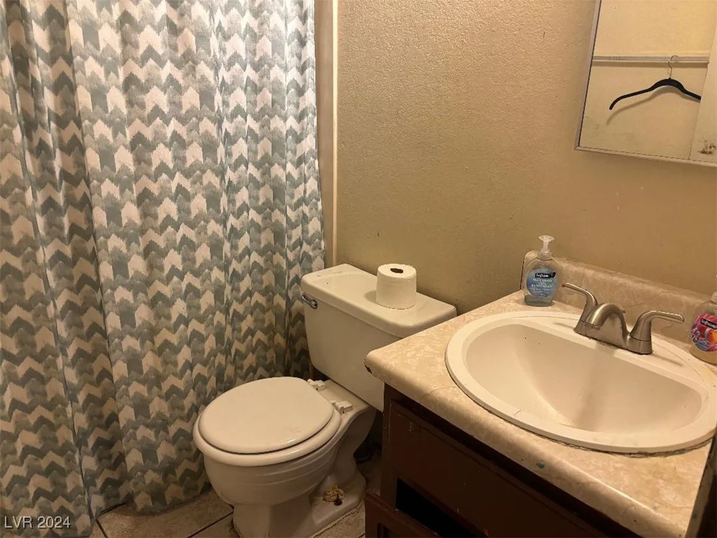 4705 Lucite, Las Vegas, NV 89115