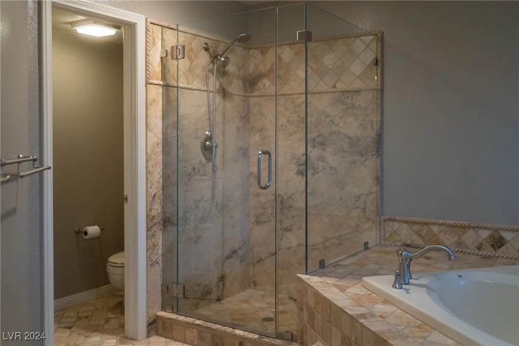 2003 Grafton, Henderson, NV 89074