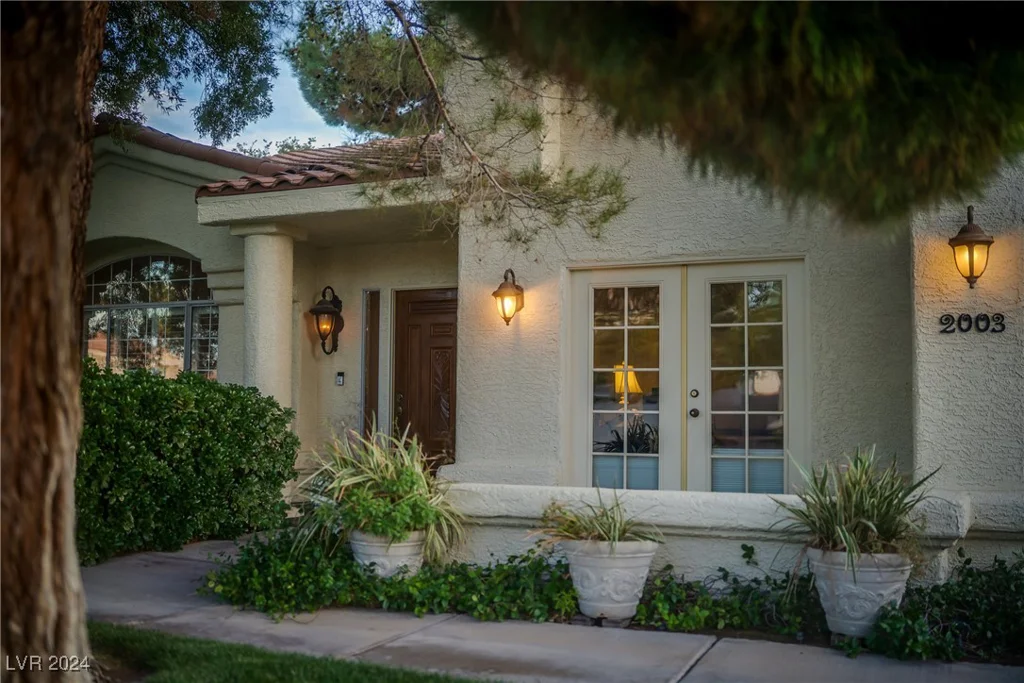 2003 Grafton, Henderson, NV 89074