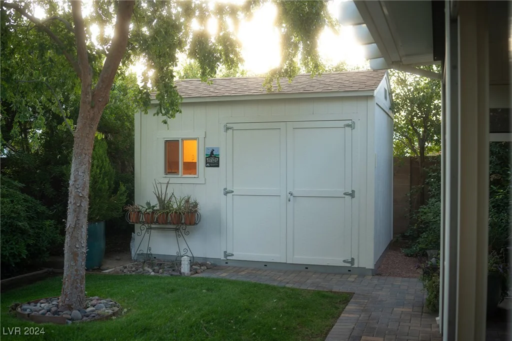 2003 Grafton, Henderson, NV 89074