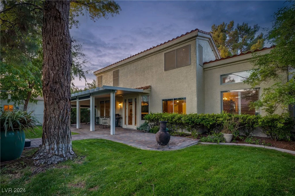 2003 Grafton, Henderson, NV 89074