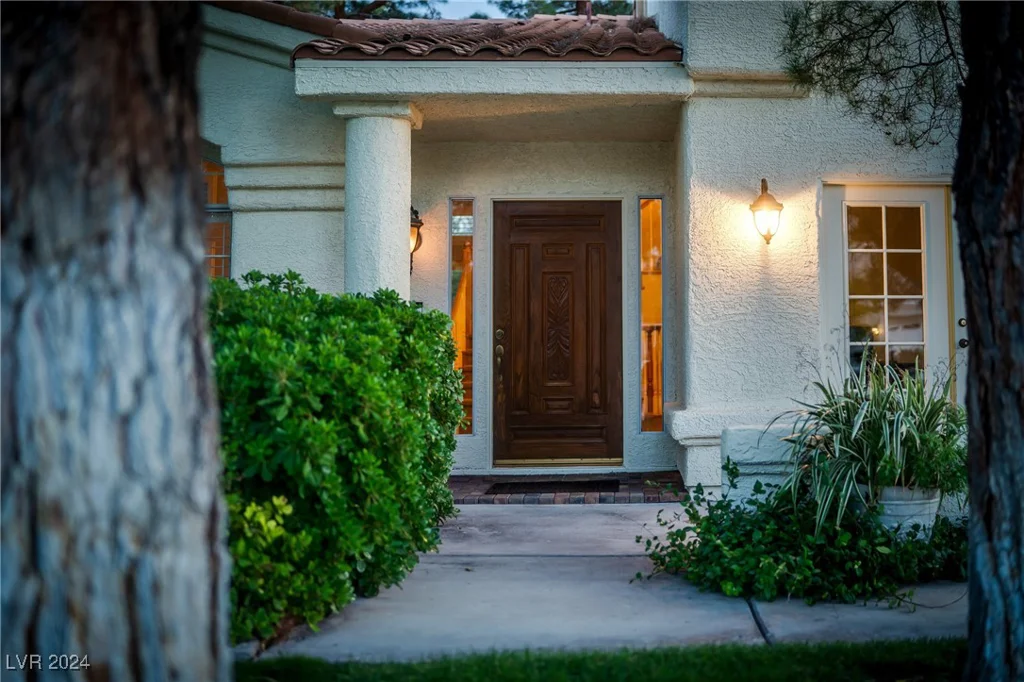 2003 Grafton, Henderson, NV 89074