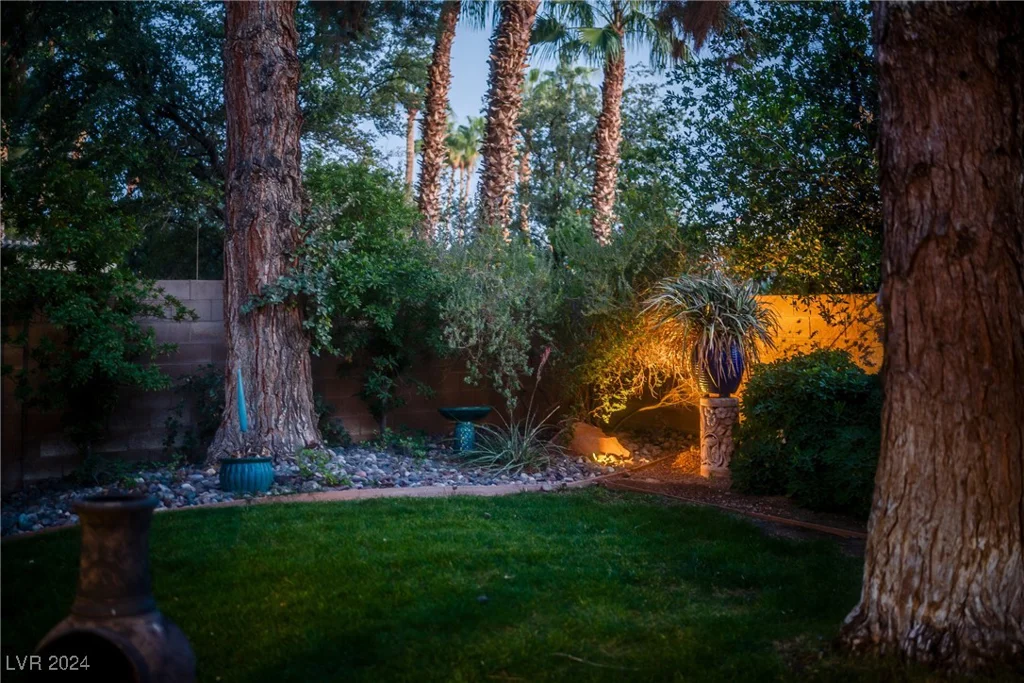 2003 Grafton, Henderson, NV 89074