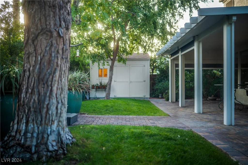 2003 Grafton, Henderson, NV 89074